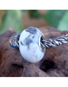 Howlite 9